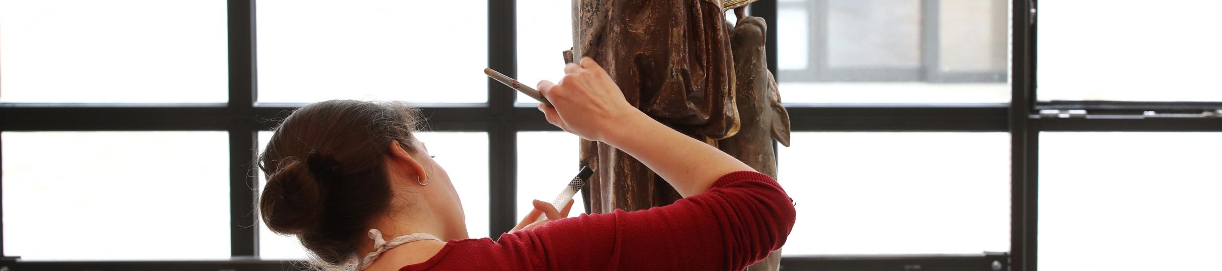 Travail de restauration par Laurie Blachet