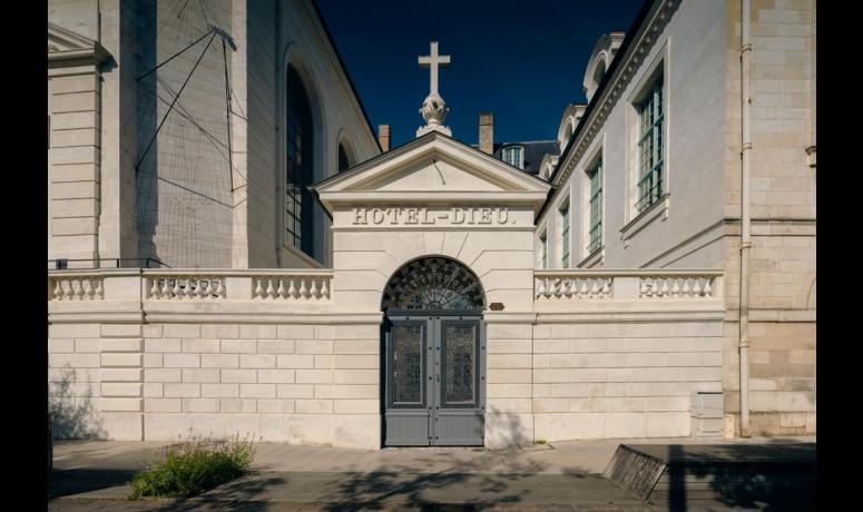 Visite Histoire de l'Hôtel-Dieu-le-Comte
