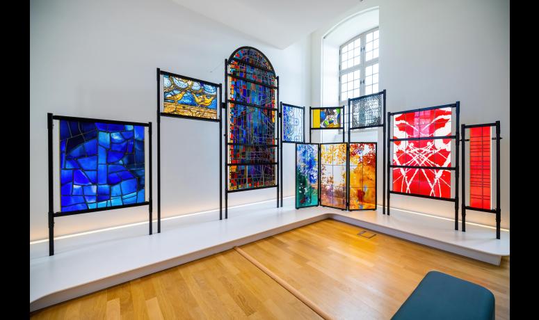 17 février - Visite Vitrail du mois "Verrières d'essai" de François Rouan (2005) et Jean-Michel Alberola (2002)