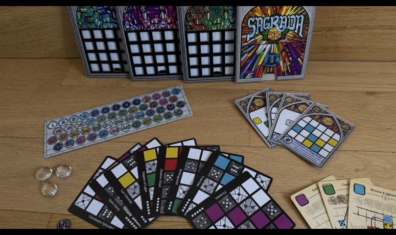 Sagrada, Azul et Luz